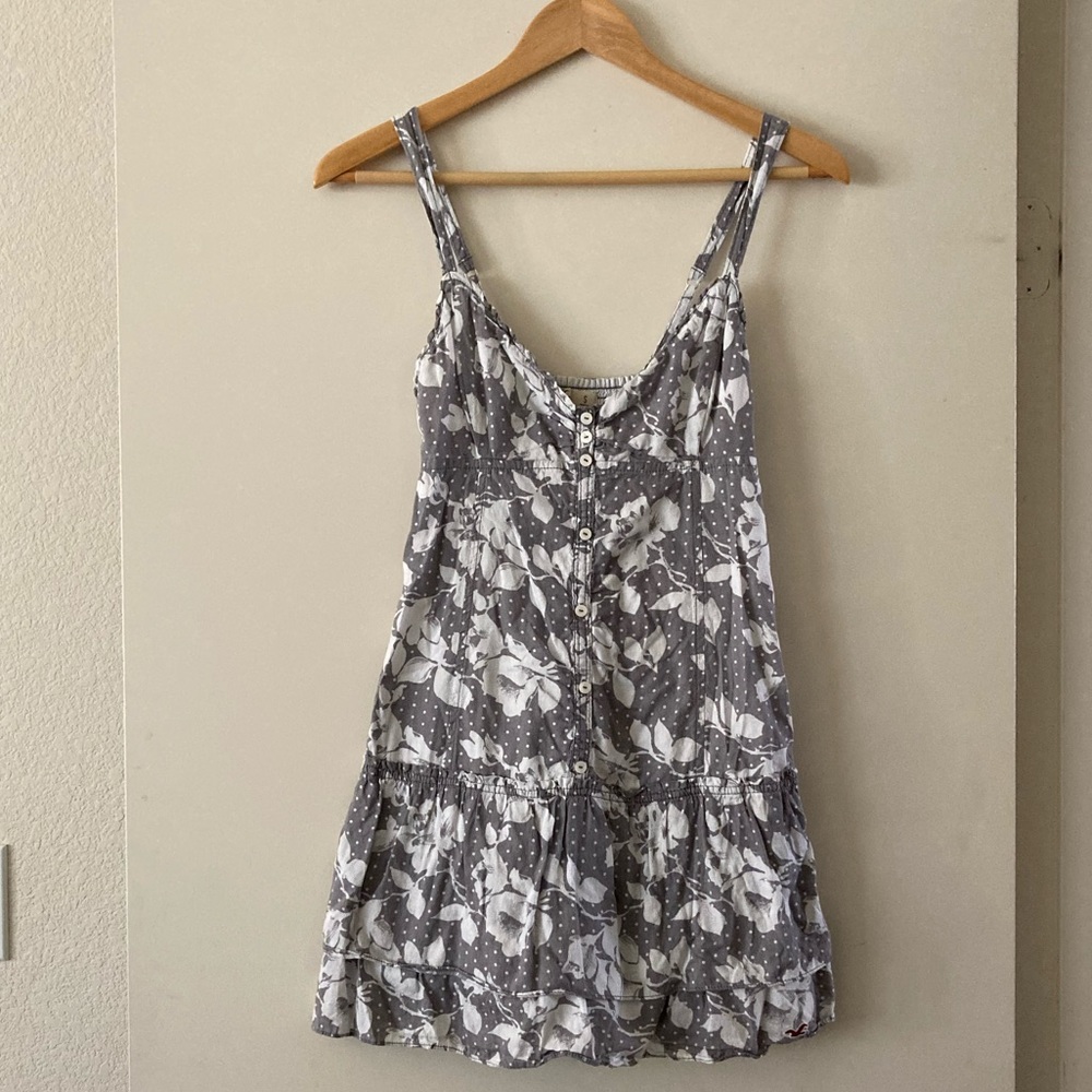 Hollister Grey Floral Tiered Dress - Size Small